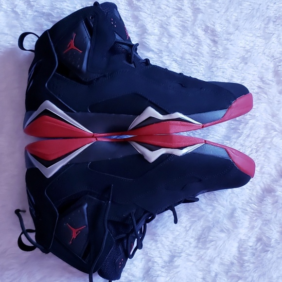 New Jordan True Flight - Picture 2 of 6